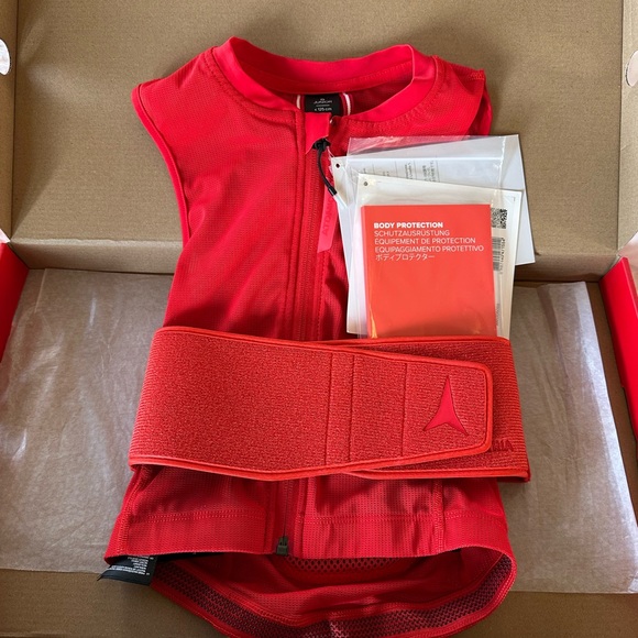 Kids Back Protector - Red - Picture 4 of 6